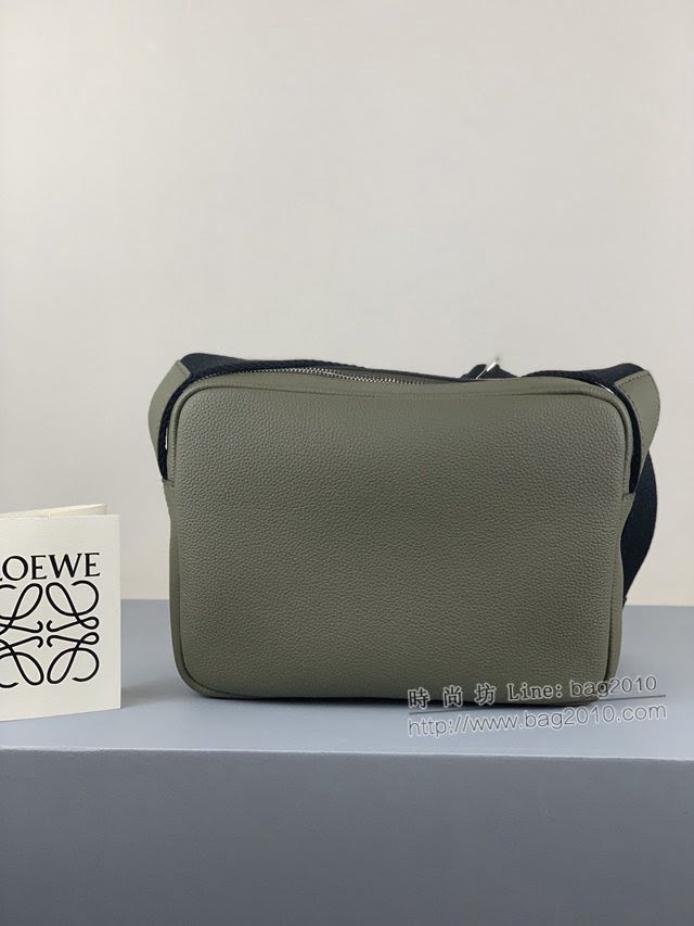 LOEWE包包 羅意威military messenger經典信使包 羅意威斜挎包 11357  tcl1385